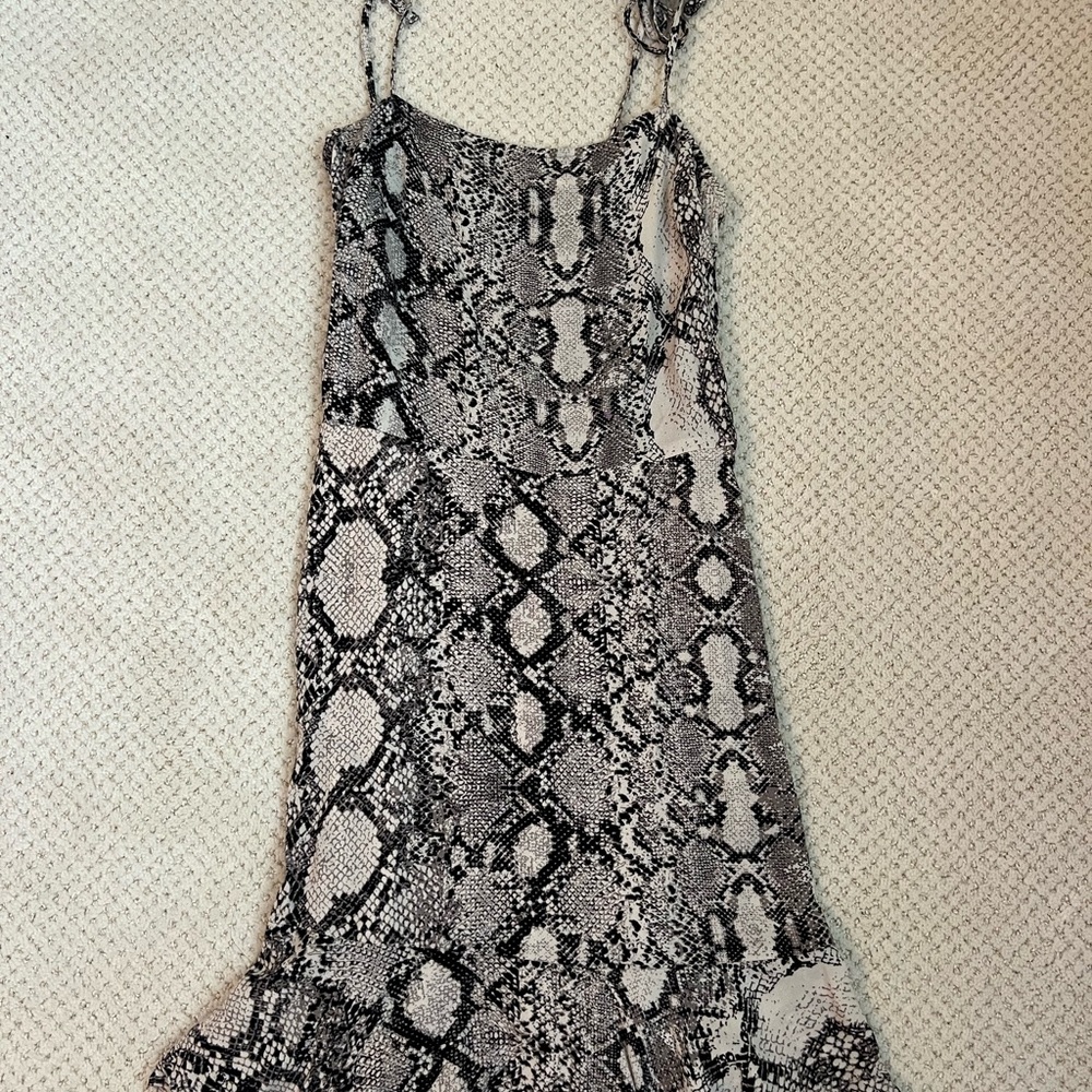 Express Mini Dress - Picture 6 of 6